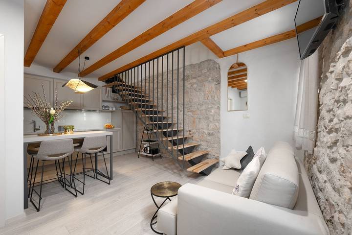 Ferienwohnung für 4 Personen, mit Balkon und Terrasse in Poreč - 3