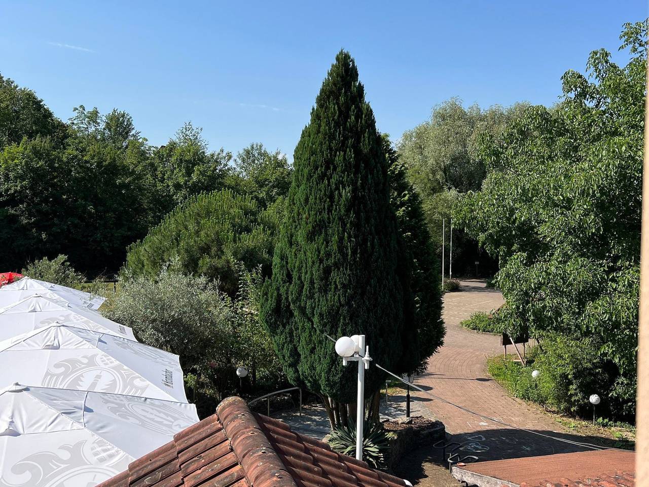 Hotel Restaurant Lavelle - Einzelzimmer mit Dusche in Bliesmengen-Bolchen, Mandelbachtal