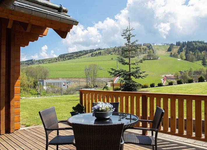 Luxus Blockhaus - Sonnenhang Lodge B in Willingen, die Mittelgebirge