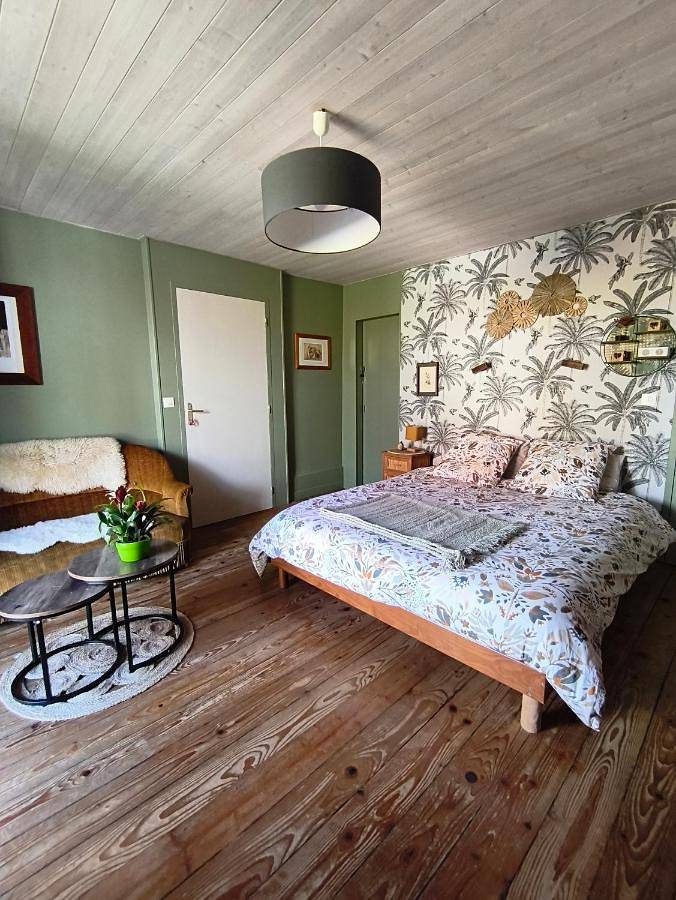 Chambre d’hôte pour 3 personnes, avec Balcon et Vue