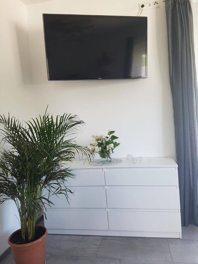 Ganze Wohnung, Two-Bedroom Apartment 1 in Karawanken und Bachergebirge, Feistritz im Rosental