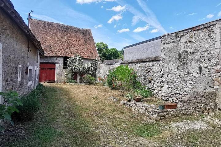 Location de vacances pour 10 personnes, avec balcon et jardin, animaux acceptés à Châtillon-sur-Loire - 3