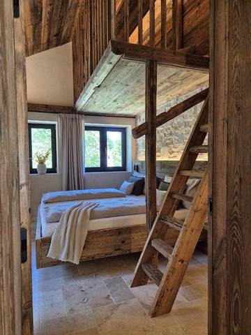 Hütte für 7 Personen, mit Terrasse und Ausblick sowie Sauna in den Ammergauer Alpen