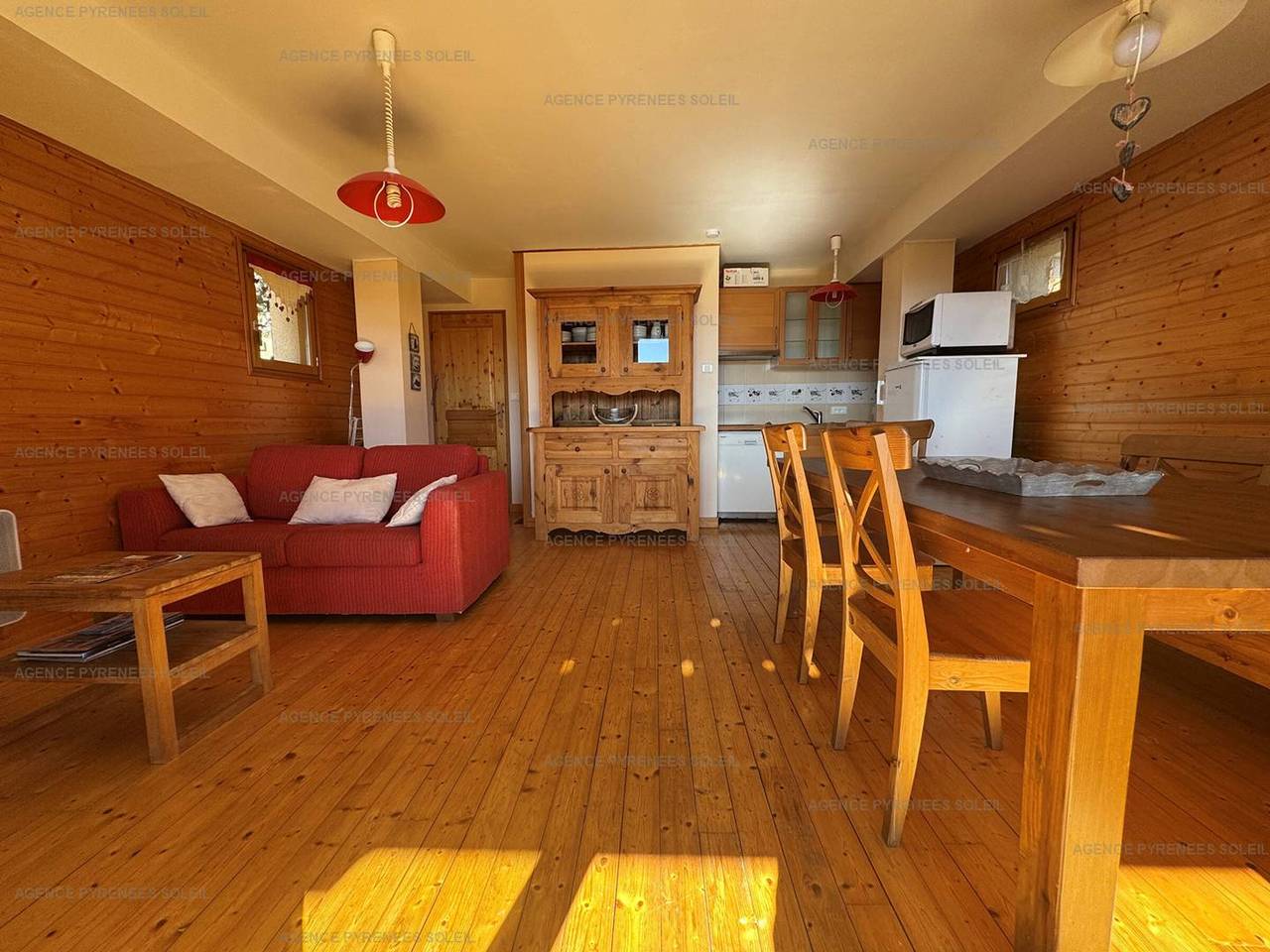 Ganze Wohnung, F4 Chalet-Untergeschoss mit Terrasse und Parkplatz - Les Angles in Les Angles, Prades und Umgebung