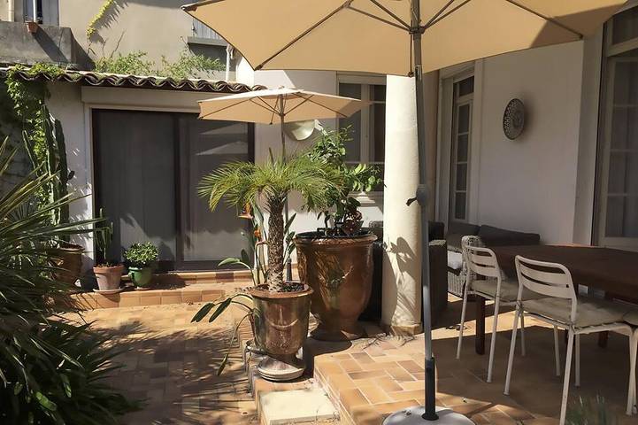 Ferienwohnung für 4 Personen, mit Terrasse, mit Haustier in Avignon