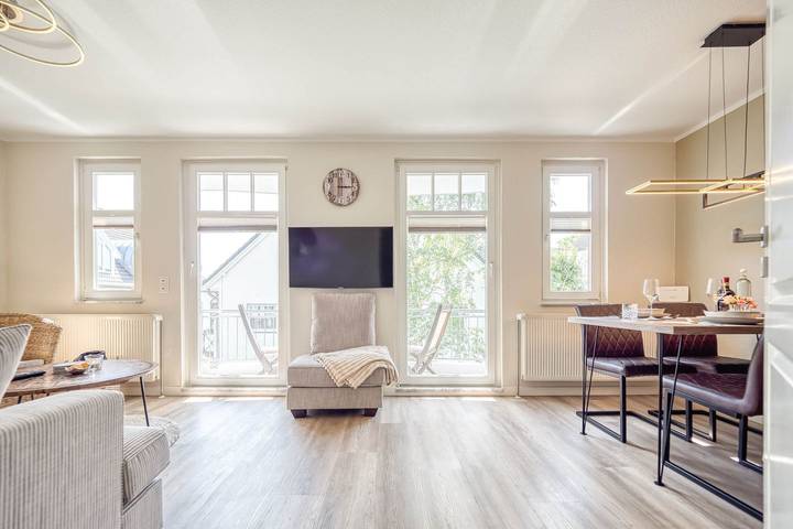 Ferienwohnung für 2 Personen, mit Balkon und Ausblick sowie Seeblick in Zingst - 4