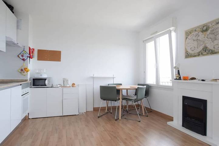 Ferienwohnung für 2 Personen, mit Balkon und Pool