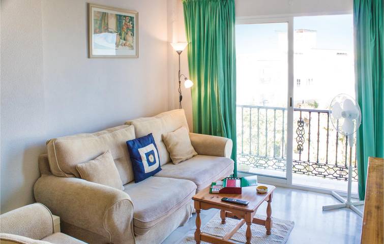 Gîte pour 4 personnes, avec terrasse et piscine, animaux acceptés à Mijas - 4