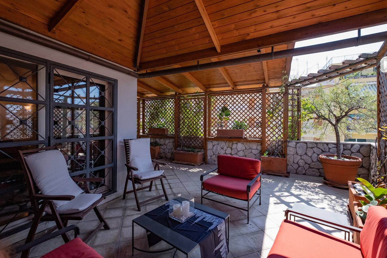 Monolocale intero, Amazing Penthouse with Terrace by Caracalla in Roma, Provincia di Roma
