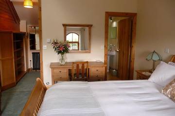 Glamping for 8 People in County Down, Photo 1