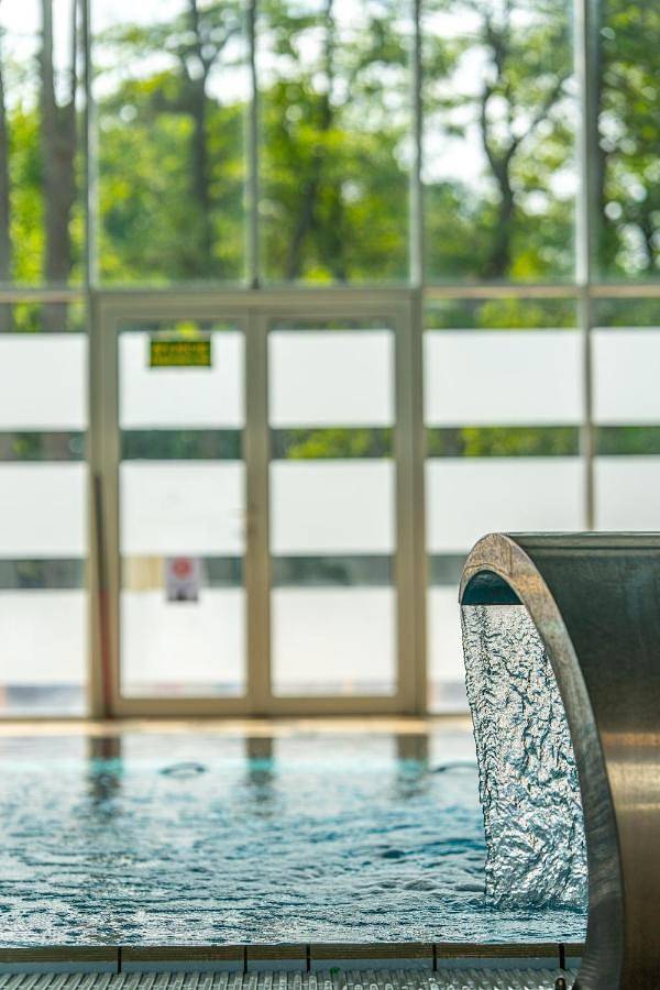 Bungalow für 2 Personen, mit Pool und Garten sowie Kinderpool und Sauna in Mielno - 3