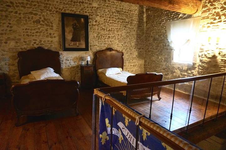 Location de vacances pour 10 personnes, avec terrasse à Meynes - 4