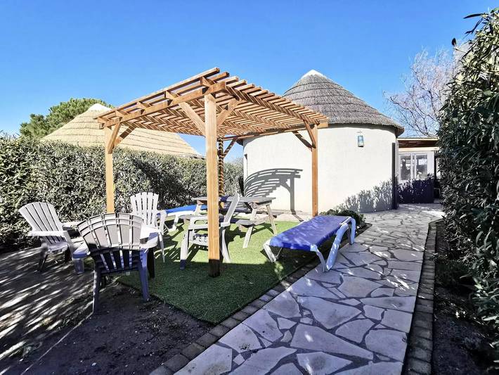 Chalet para 6 personas, con terraza y piscina en Le Barcarès