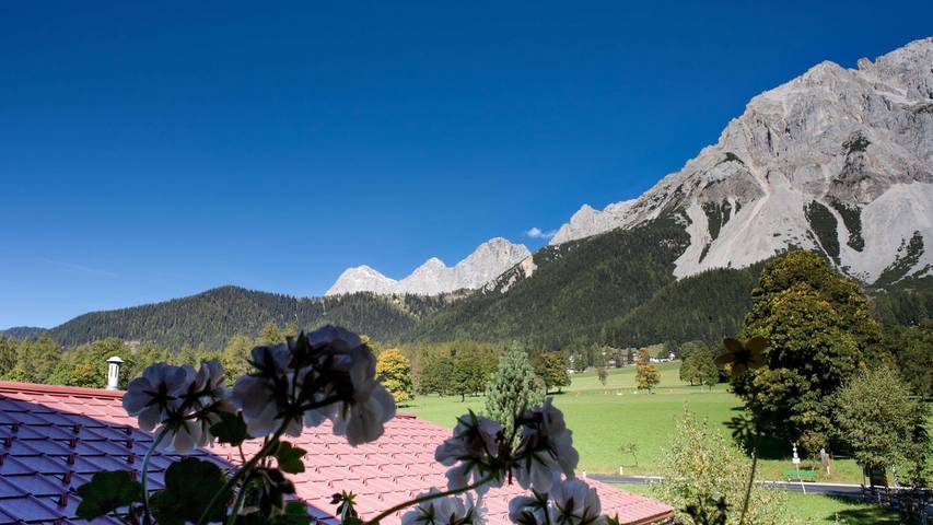 Ferienwohnung für 2 Personen, mit Garten in Ramsau am Dachstein - 4
