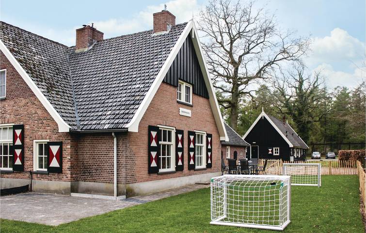 Ferienhaus für 6 Personen, mit Terrasse und Garten sowie Sauna in Ommen