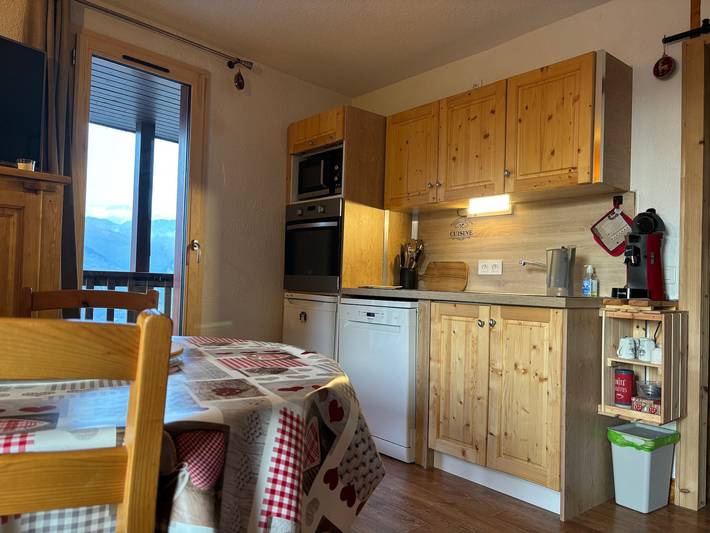 Gîte pour 5 personnes, avec balcon à Bellentre - 2