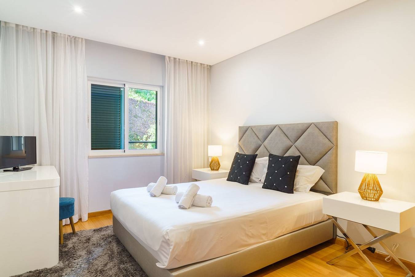 Entire apartment, Feel Like Home Apartment in Reis Magos, Caniço