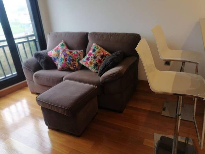 Apartamento para 2 personas, con balcón además de sauna y vistas en Siero