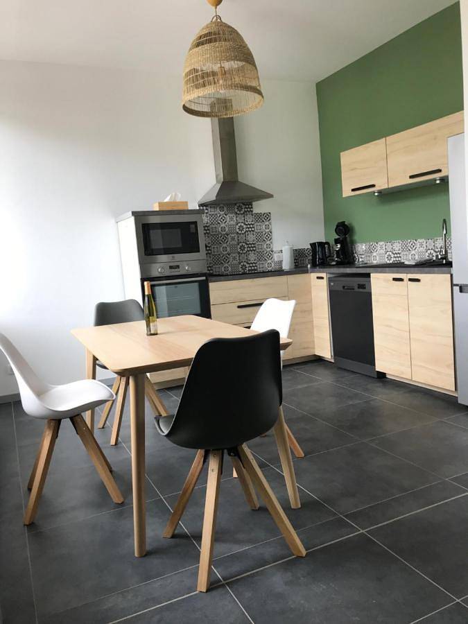 Appartement entier, One-Bedroom Apartment in Sainte-Croix-aux-Mines, Parc naturel régional des Ballons des Vosges