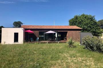 Location de vacances pour 12 personnes, avec jardin dans Maubuisson