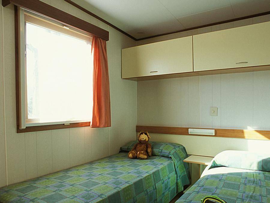 Camping Villaggio C'Era Una Volta - Mobilheim 5 personen - Mobil Home B - (8x3) in Villanova d'Albenga, Riviera di Ponente