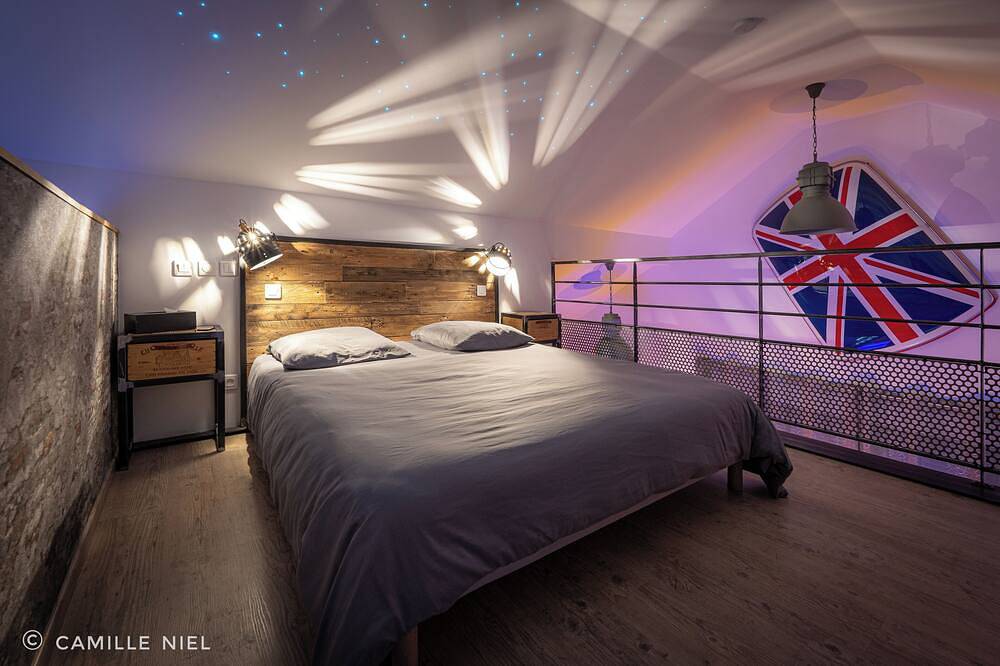 Loft Insolite Avec Jacuzzi Privatif et vue lac in Aiguebelette-le-Lac, Chambéry region