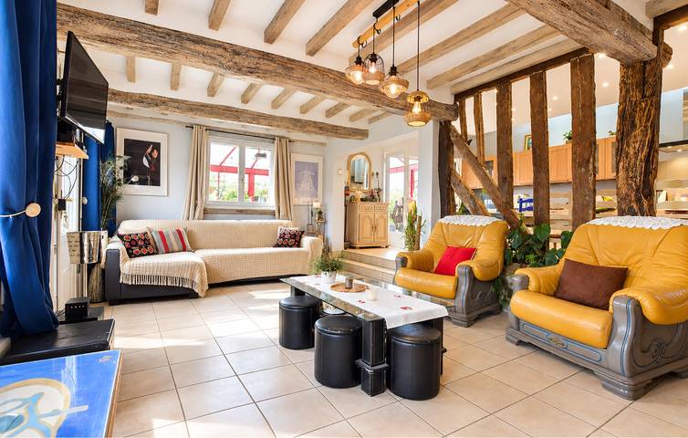 Encantador apartamento con piscina y jardín, a 2 km de Les Authieux-sur-Calonne in Saint-André-d'Hébertot, Region de Lisieux