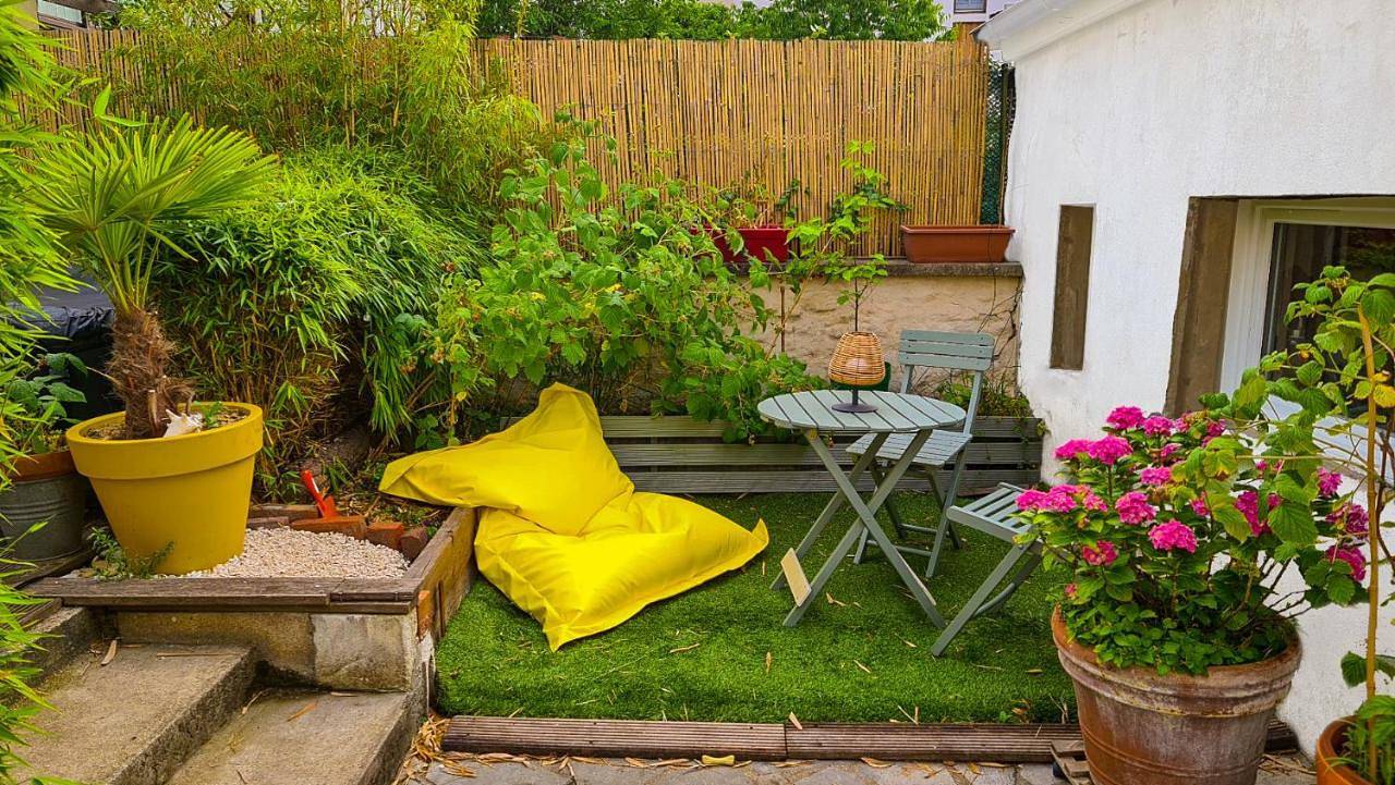 Appartement entier, Le studio dans le jardin. in Rosny-sous-Bois, Seine-Saint-Denis