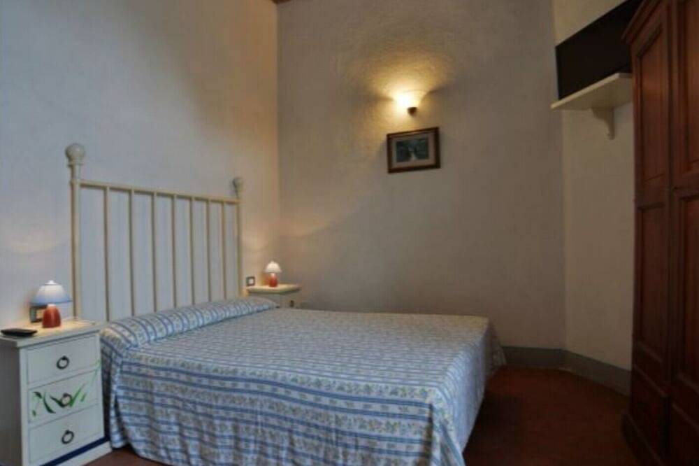 Appartamento intero, Three bedrooms apt. F in a Old Pasta factory with shared pool in Greve In Chianti, Chianti