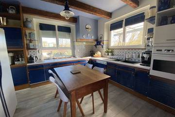 Location de vacances pour 6 personnes, avec jardin à Bretenoux