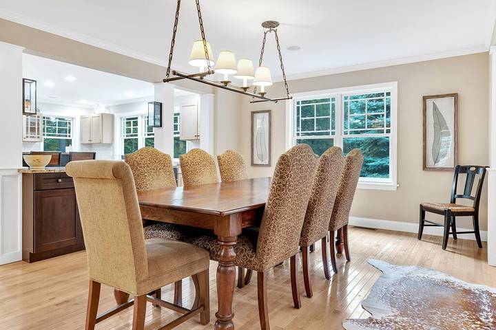 Vacation home for 8 people, with hot tub and sauna as well as pool in Vermont