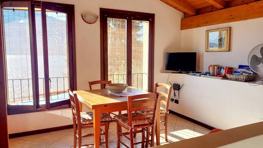 Ferienhaus für 4 Personen, mit Balkon und Garten in Pianello del Lario - 4