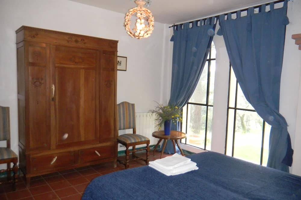 Foresteria 3 : tra Umbria e Toscana, Piscina e Jacuzzi riscaldate, campo giochi. in Città della Pieve, Perugia e dintorni