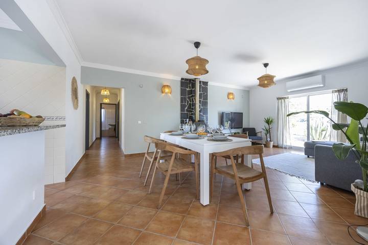 Ferienhaus für 8 Personen, mit Terrasse und Garten sowie Pool in Aljezur - 3