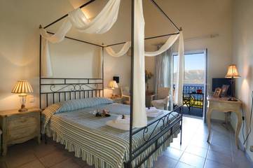 Chambre d’hôte pour 2 personnes, avec vue et terrasse, animaux acceptés à Céphalonie