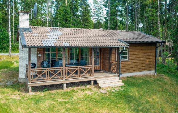 Ferienhaus für 4 Personen, mit Terrasse und Seeblick, mit Haustier - 1