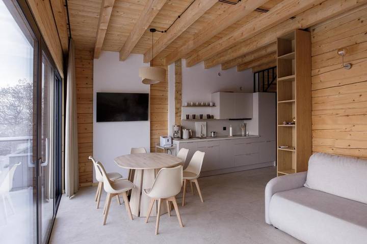 Domek letniskowy dla 7 osób, z widok i taras oraz ogród, zwierzęta dozwolone w Duszniki-Zdrój