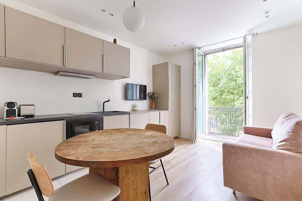 Entire apartment, Charmant Studio Ii au coeur de Vincennes in Vincennes, Val-de-Marne