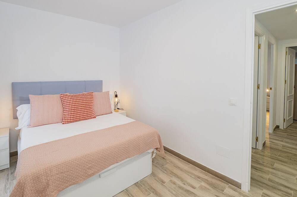 Entire apartment, Cubo's Apartment El Haymar Center / urban / air conditioning / free wifi in Alhaurín el Grande, Málaga Province