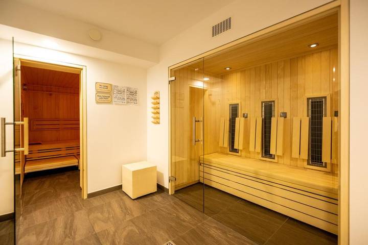 Parc de vacances pour 6 personnes, avec sauna dans Gemund - 4