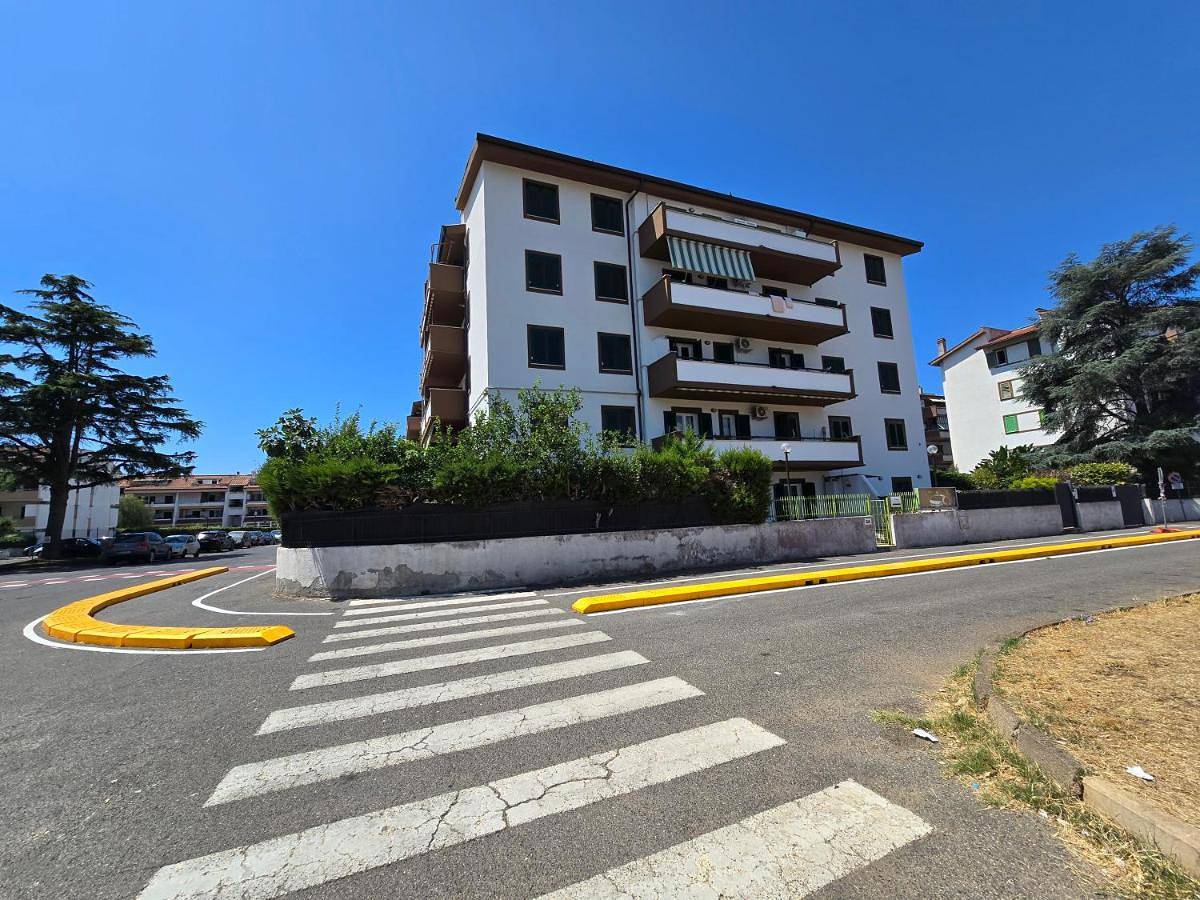 Appartamento intero, La casetta di Francesco - Relax - Mare - Treno 20' Roma in Marina di Cerveteri, Cerveteri