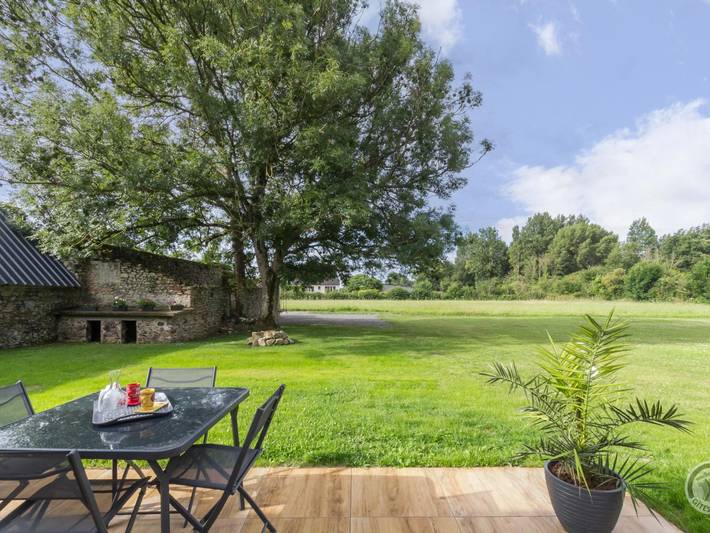 Gîte pour 2 personnes, avec jardin à Anneville-sur-Mer - 2