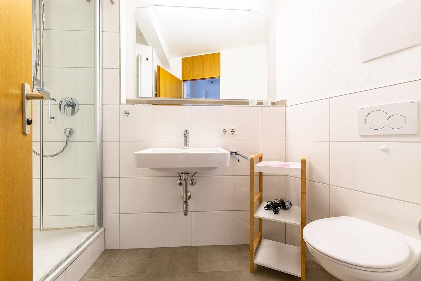 Ganze Wohnung, 1-Zimmer-Apartment (Typ 2) in Immenstaad am Bodensee, Region Bodensee-Oberschwaben