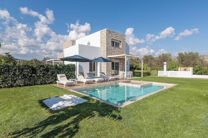 Villa für 6 Personen, mit Balkon und Garten - 1