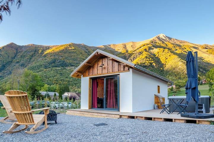 Gîte pour 2 personnes, avec Terrasse et Jardin à Aspres-lès-Corps