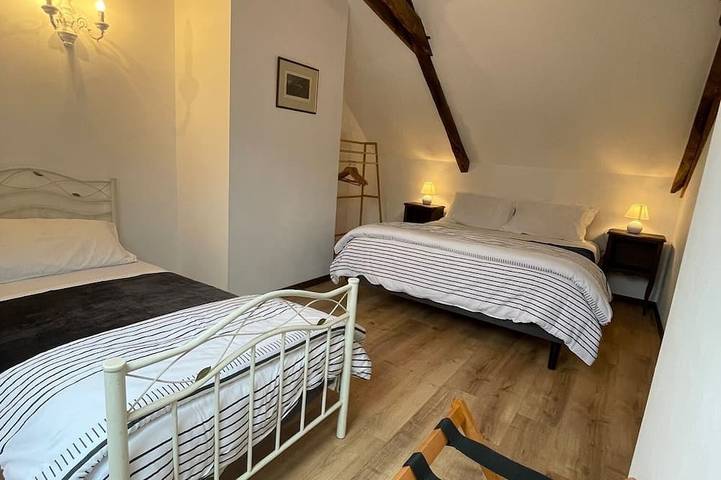 Location de vacances pour 10 personnes, avec piscine à Saint-Nicolas-du-Pélem - 3