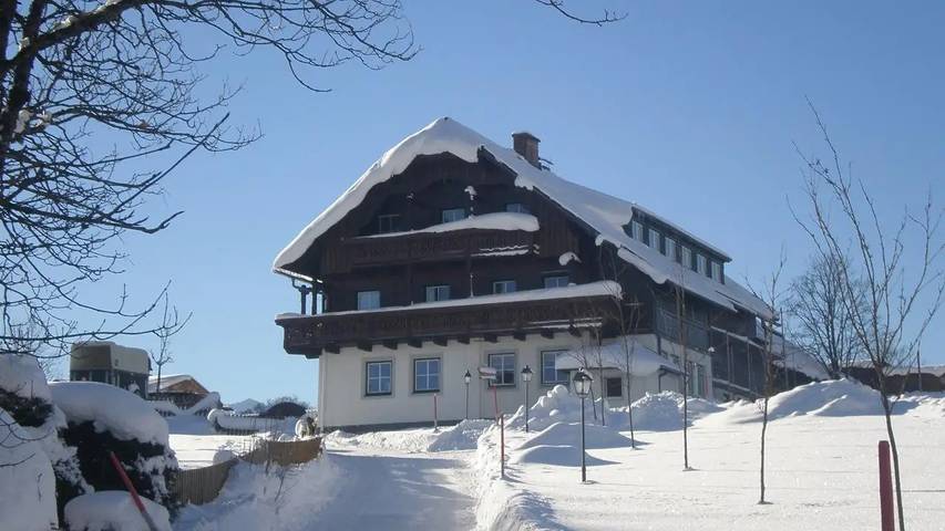 Hütte für 4 Personen, mit Garten und Sauna, mit Haustier in Ramsau am Dachstein