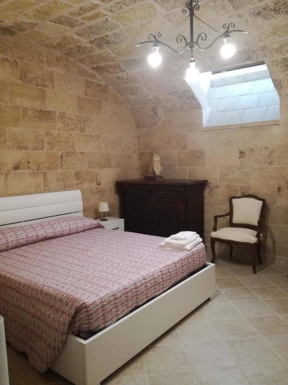 Corte Della Luna in Presicce, Golfo di Taranto