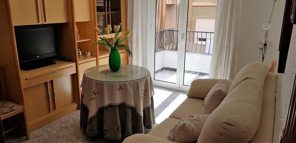 Gîte pour 4 personnes, avec Balcon et Terrasse à Elda