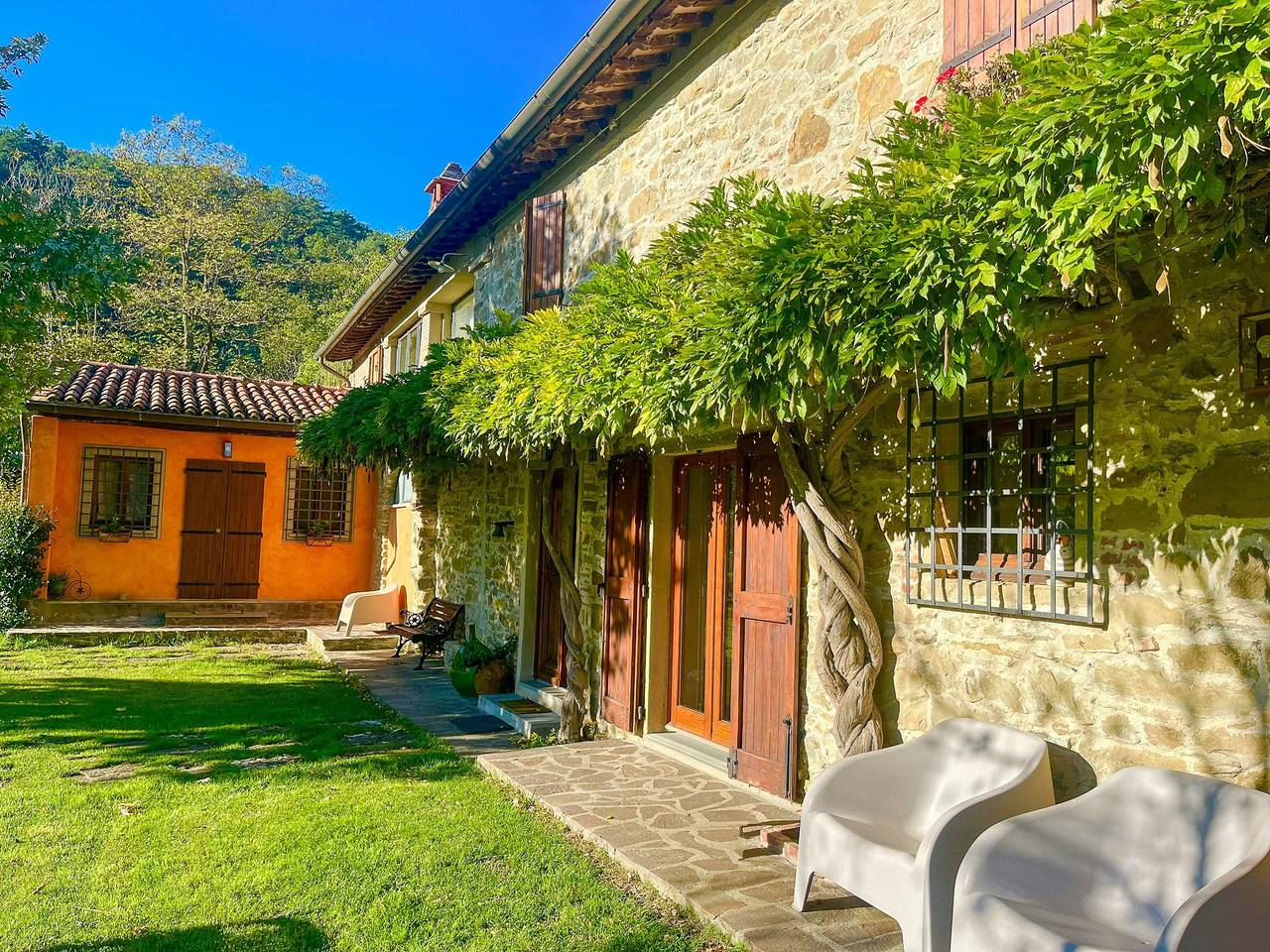 Ganze Wohnung, Landhaus mit Pool, 3 km von Sansepolcro entfernt in Sansepolcro, Valtiberina
